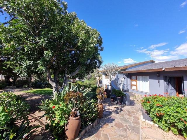 3 Bedroom Property for Sale in Langerug Western Cape